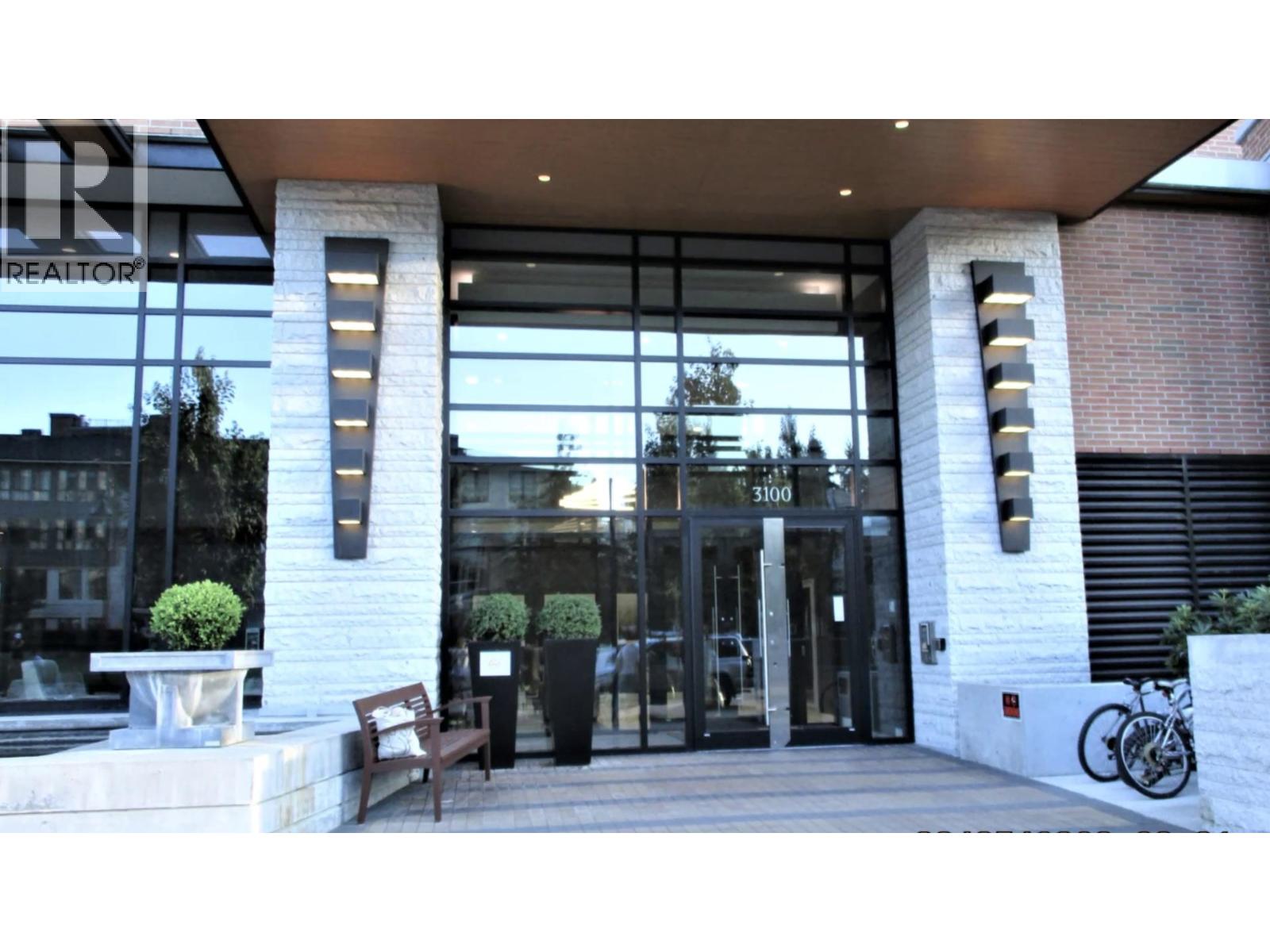 2304 3100 WINDSOR GATE — The Lloyd Condo for sale
