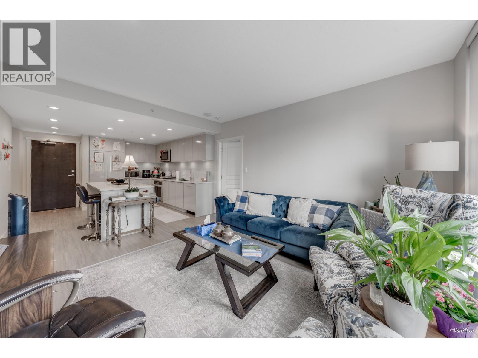304 3100 WINDSOR GATE — The Lloyd Condo for sale